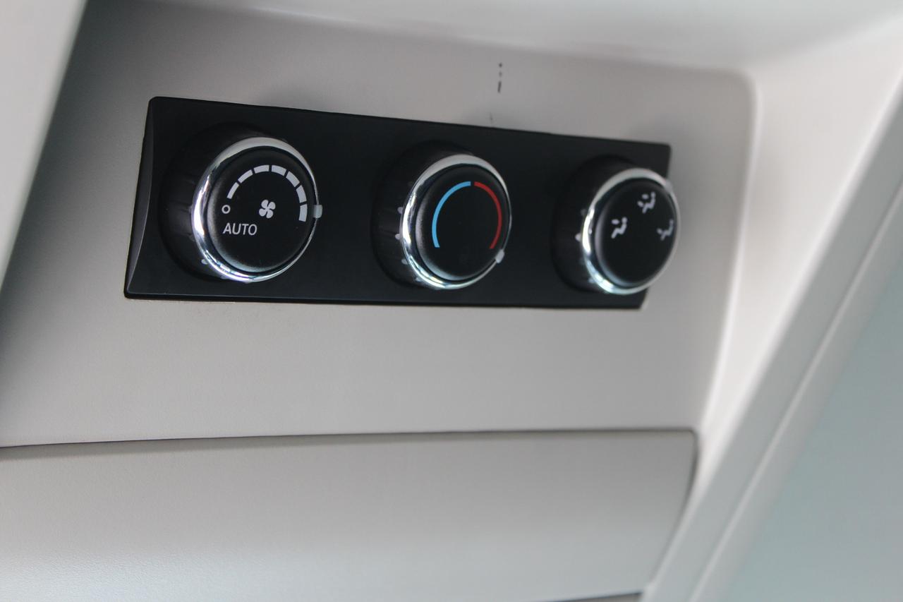 2017 Dodge Grand Caravan Crew Plus Photo