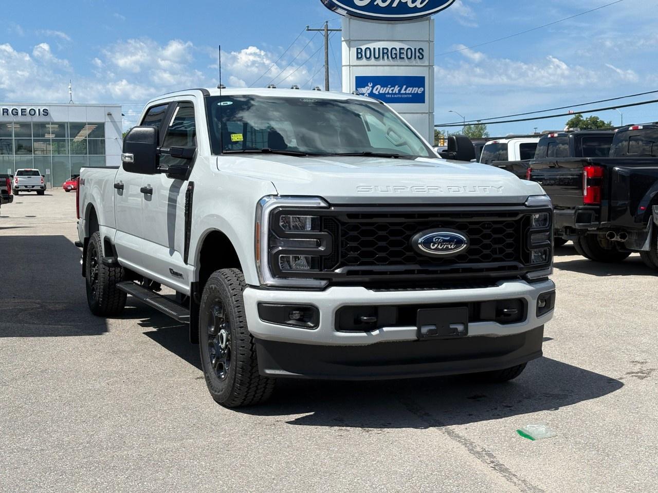 2026 Ford F-350 Super Duty SRW XL 4WD Crew Cab 6.75' Box Photo