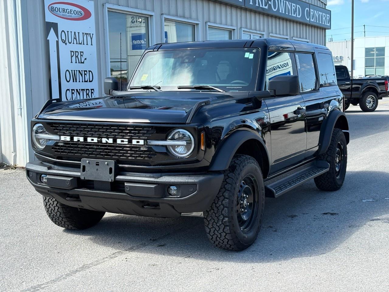 2026 Ford Bronco OUTER BANKS 4 DOOR 4X4 Photo