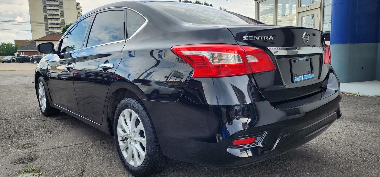 2017 Nissan Sentra SV Photo2