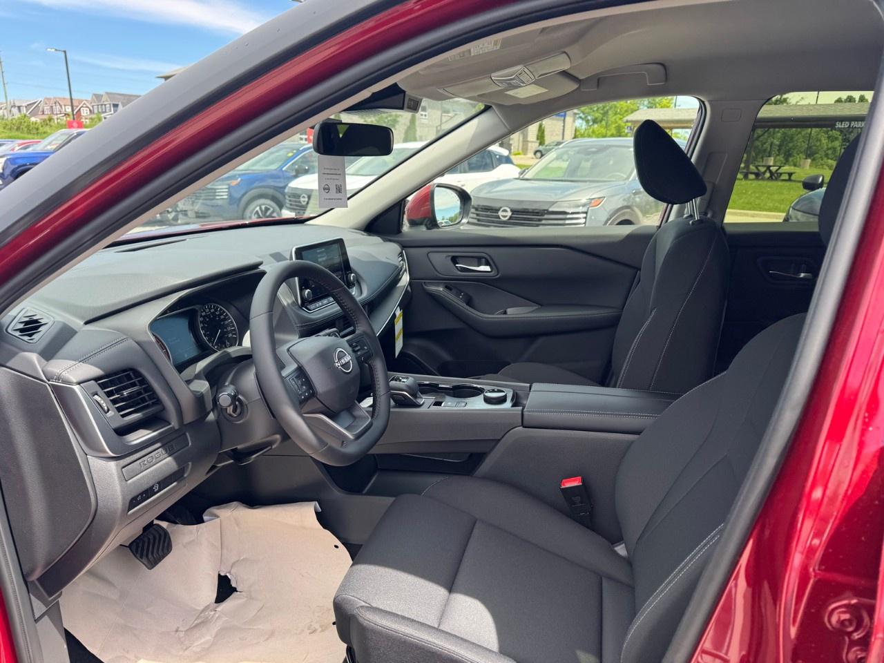 2026 Nissan Rogue AWD S Photo