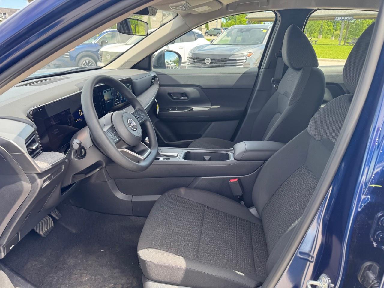2026 Nissan Kicks S AWD Photo