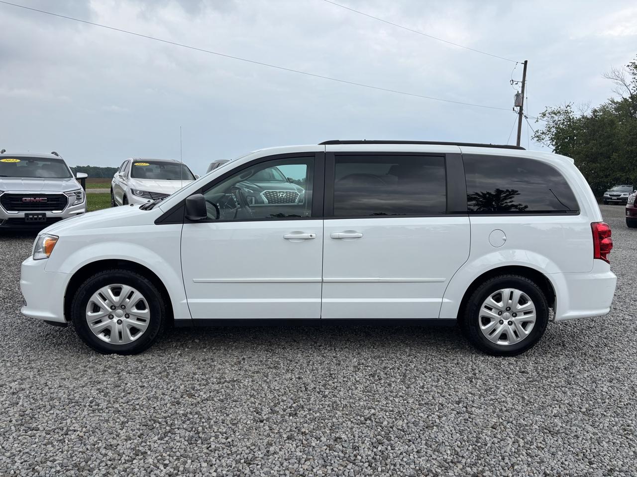 2016 Dodge Grand Caravan SE Photo