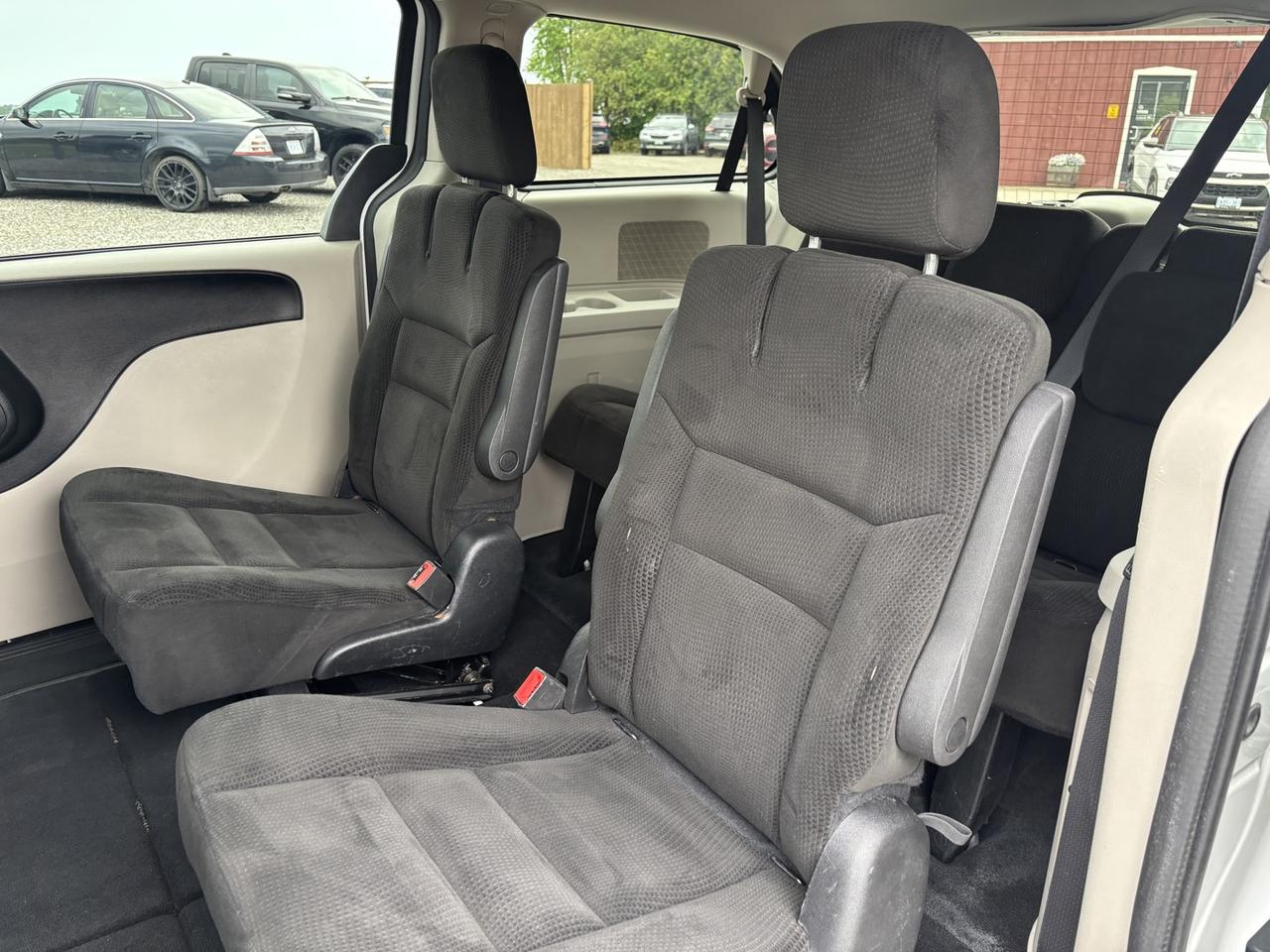 2016 Dodge Grand Caravan SE Photo