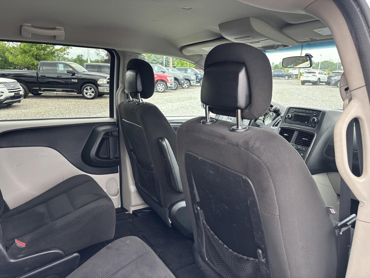2016 Dodge Grand Caravan SE Photo