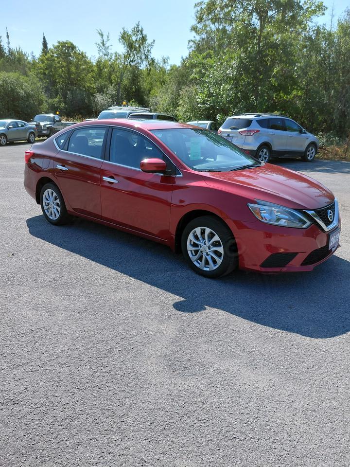 2019 Nissan Sentra SV Photo
