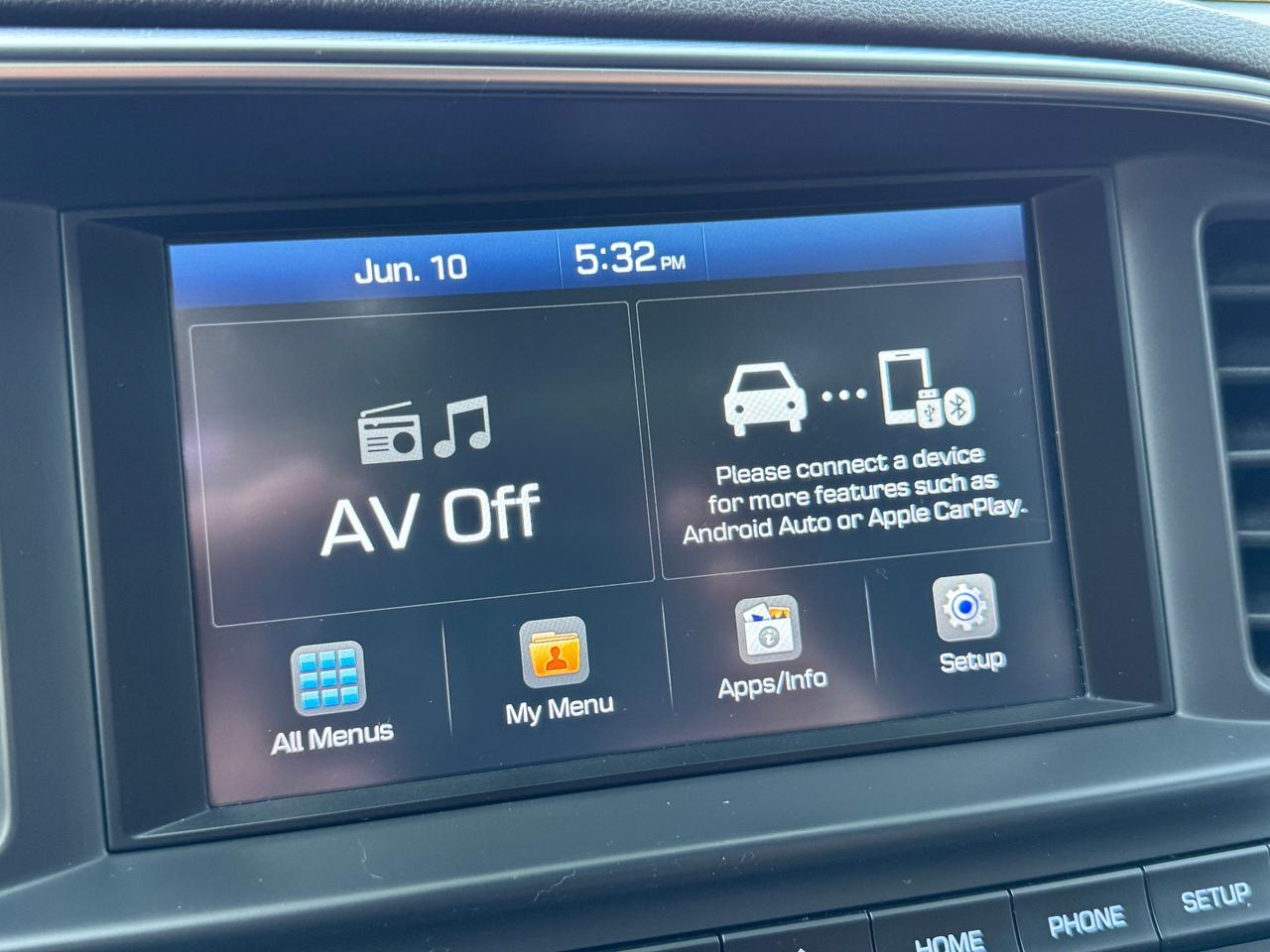 2019 Hyundai Elantra Preferred  w/Sun & Safety Package+CLEAN CARFAX Photo