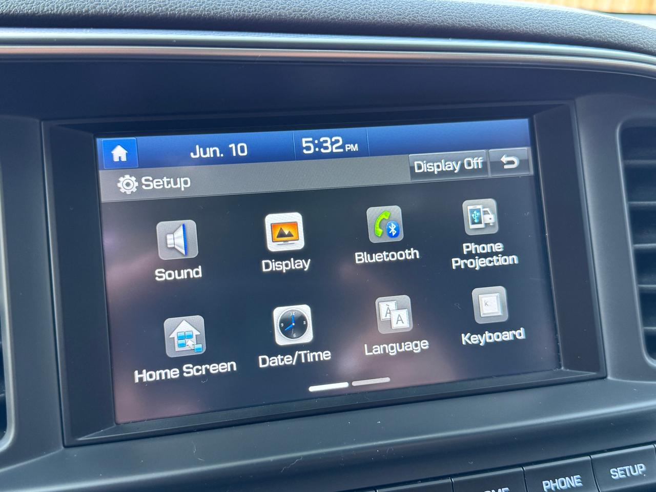2019 Hyundai Elantra Preferred  w/Sun & Safety Package+CLEAN CARFAX Photo