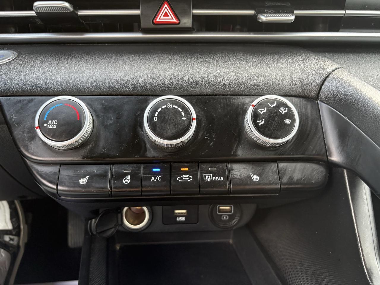 2021 Hyundai Elantra Preferred Photo