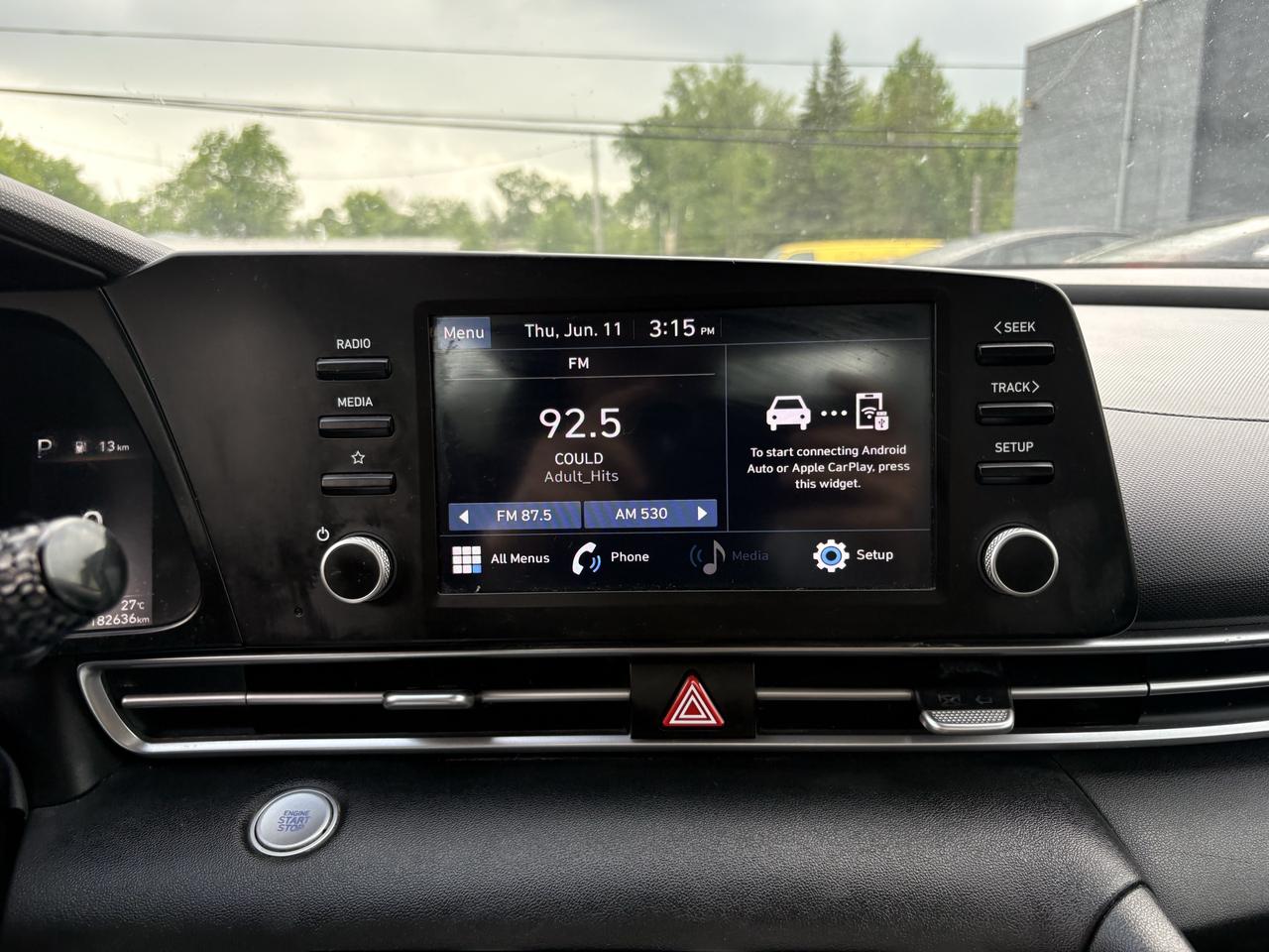 2021 Hyundai Elantra Preferred Photo