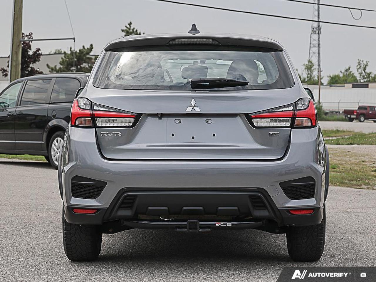 2022 Mitsubishi RVR ES, AWD, R/V CAM HEATED SEATS, B.TOOTH - Photo #5