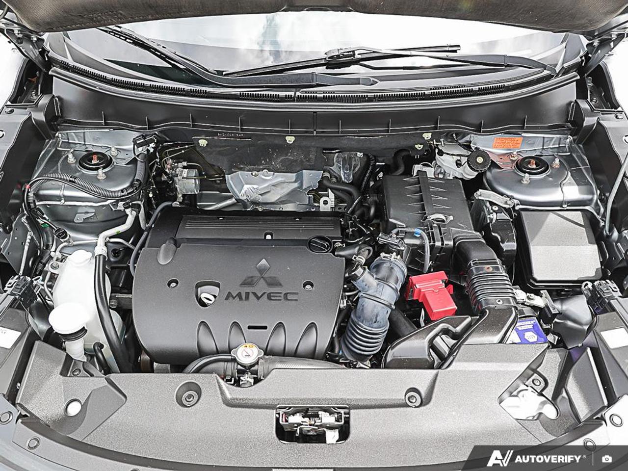 2022 Mitsubishi RVR ES, AWD, R/V CAM HEATED SEATS, B.TOOTH - Photo #8