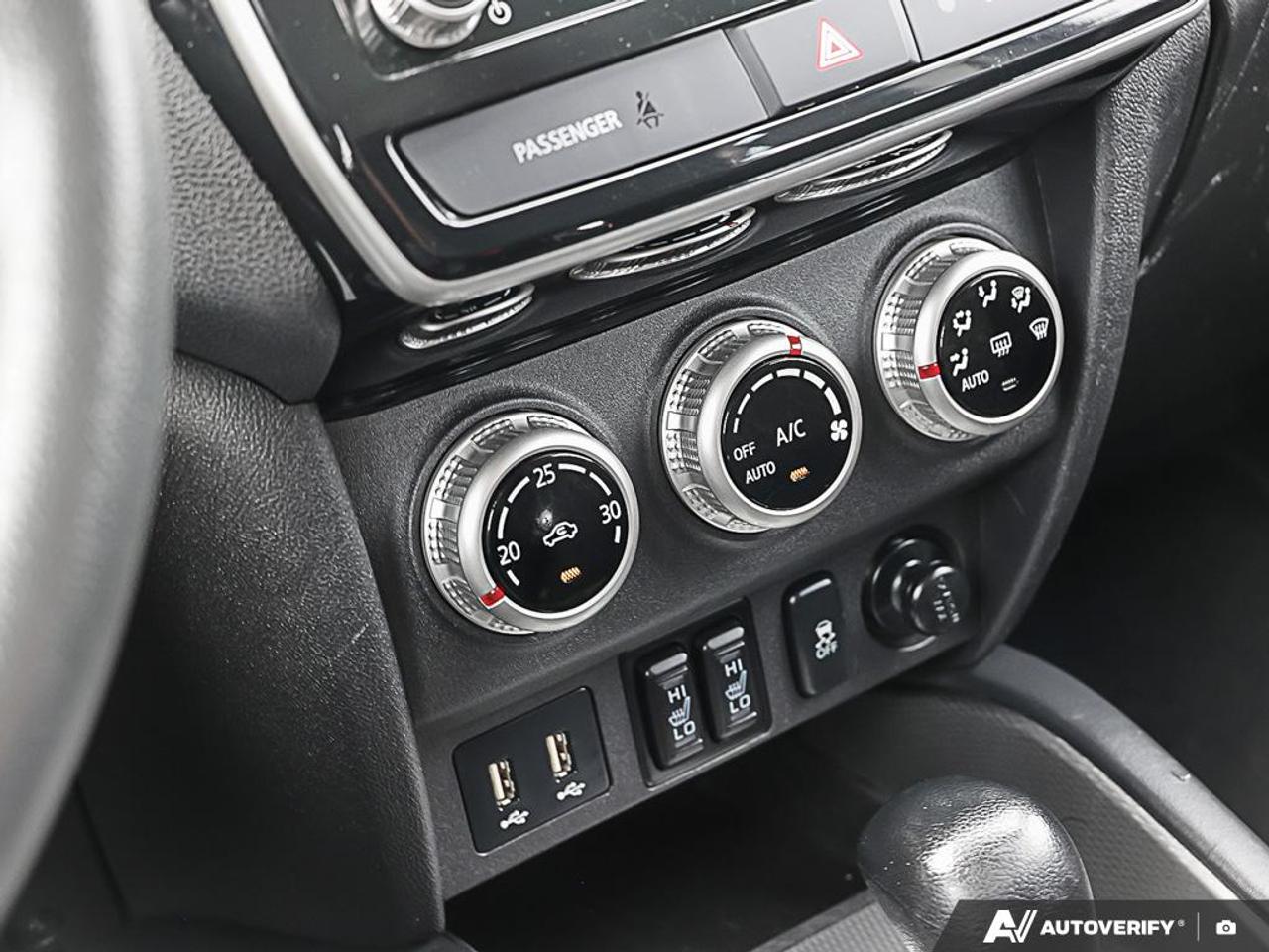 2022 Mitsubishi RVR ES, AWD, R/V CAM HEATED SEATS, B.TOOTH - Photo #20