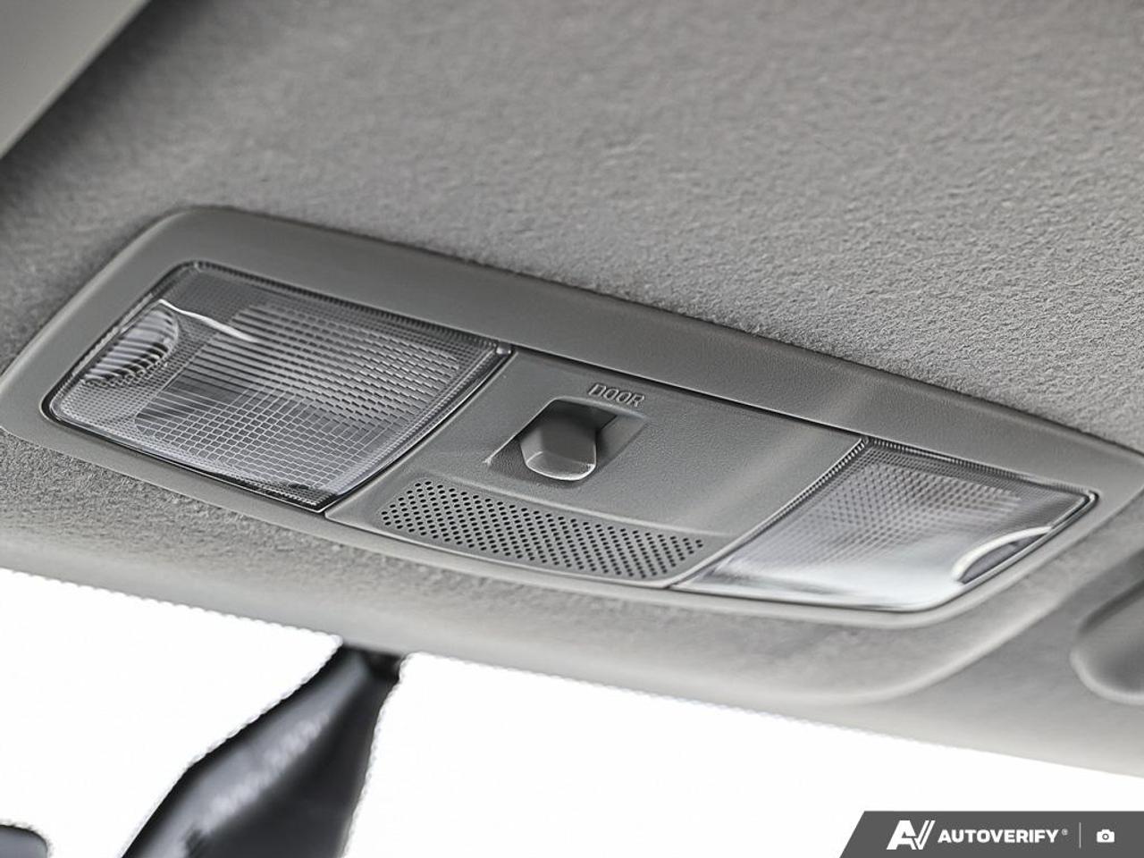 2022 Mitsubishi RVR ES, AWD, R/V CAM HEATED SEATS, B.TOOTH - Photo #22