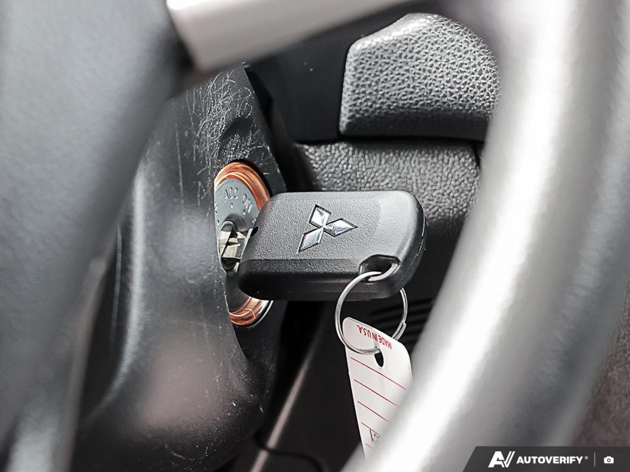 2022 Mitsubishi RVR ES, AWD, R/V CAM HEATED SEATS, B.TOOTH Photo