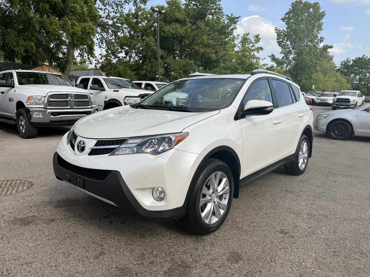 2014 Toyota RAV4 Limited | AWD | Clean CARFAX Photo