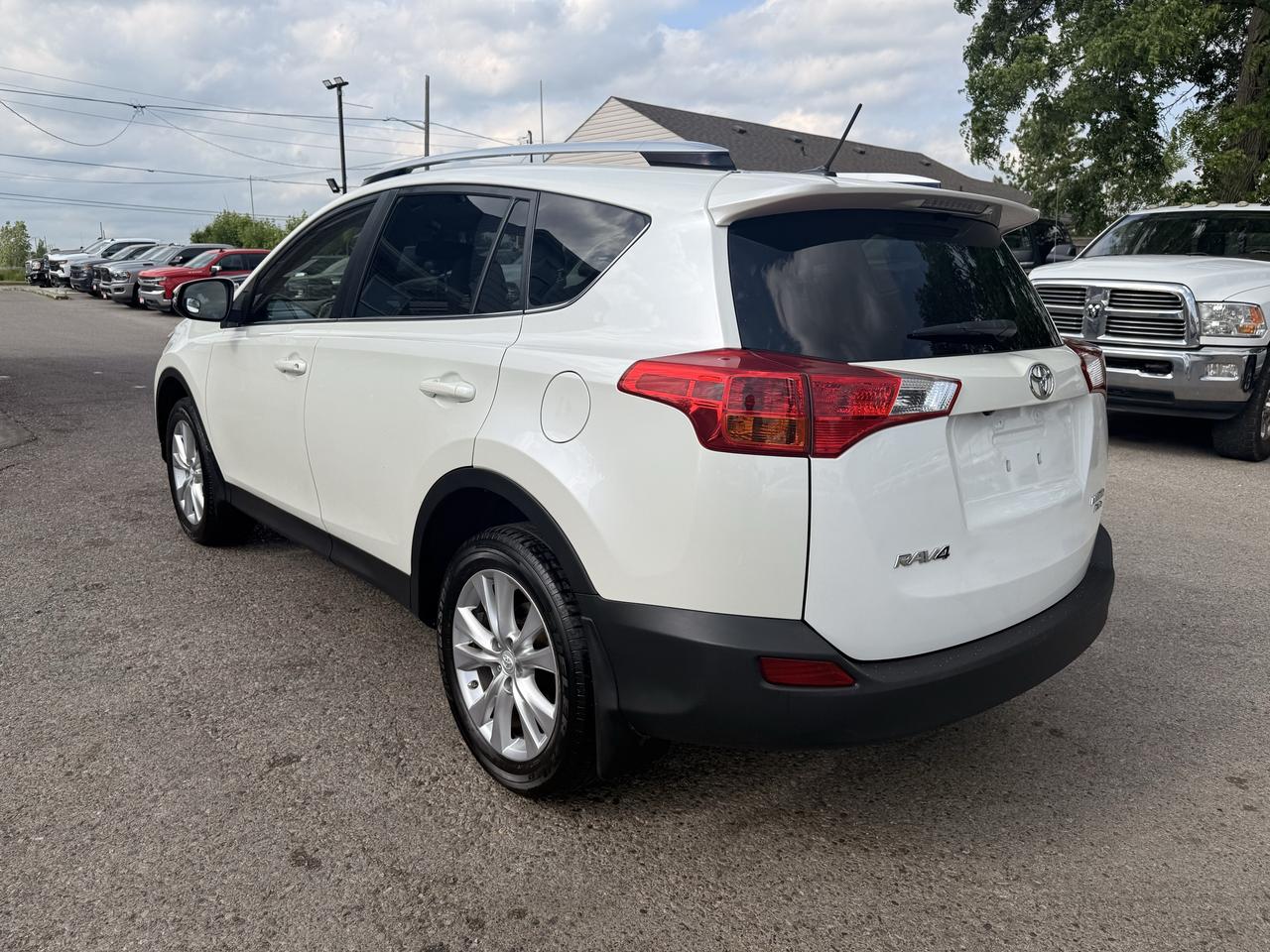 2014 Toyota RAV4 Limited | AWD | Clean CARFAX Photo
