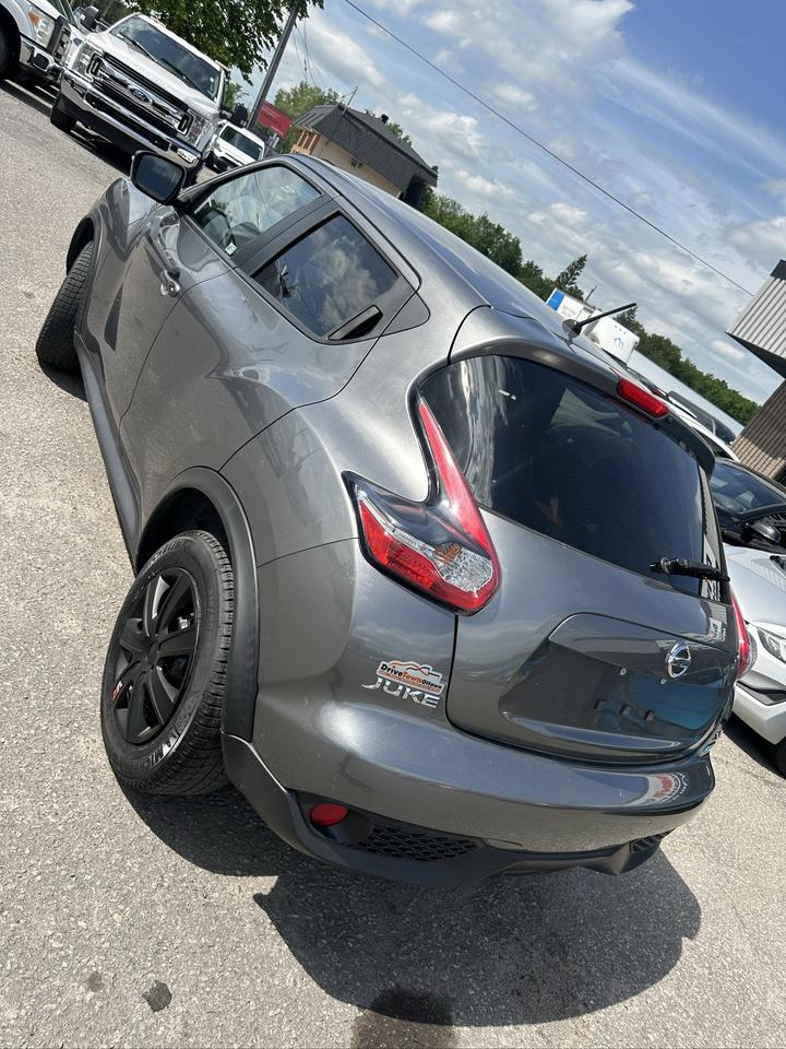 2015 Nissan Juke 5DR WGN MANUAL SV FWD Photo4