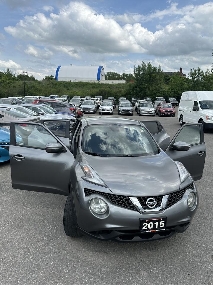 2015 Nissan Juke 5DR WGN MANUAL SV FWD Photo