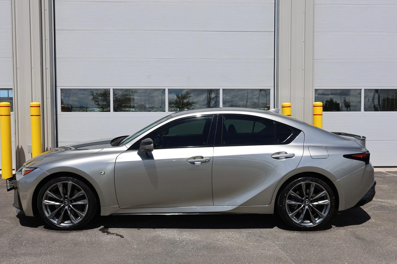 2021 Lexus IS IS300 AWD - F SPORT|SUNROOF|BLINDSPOT|LANEKEEP Photo2