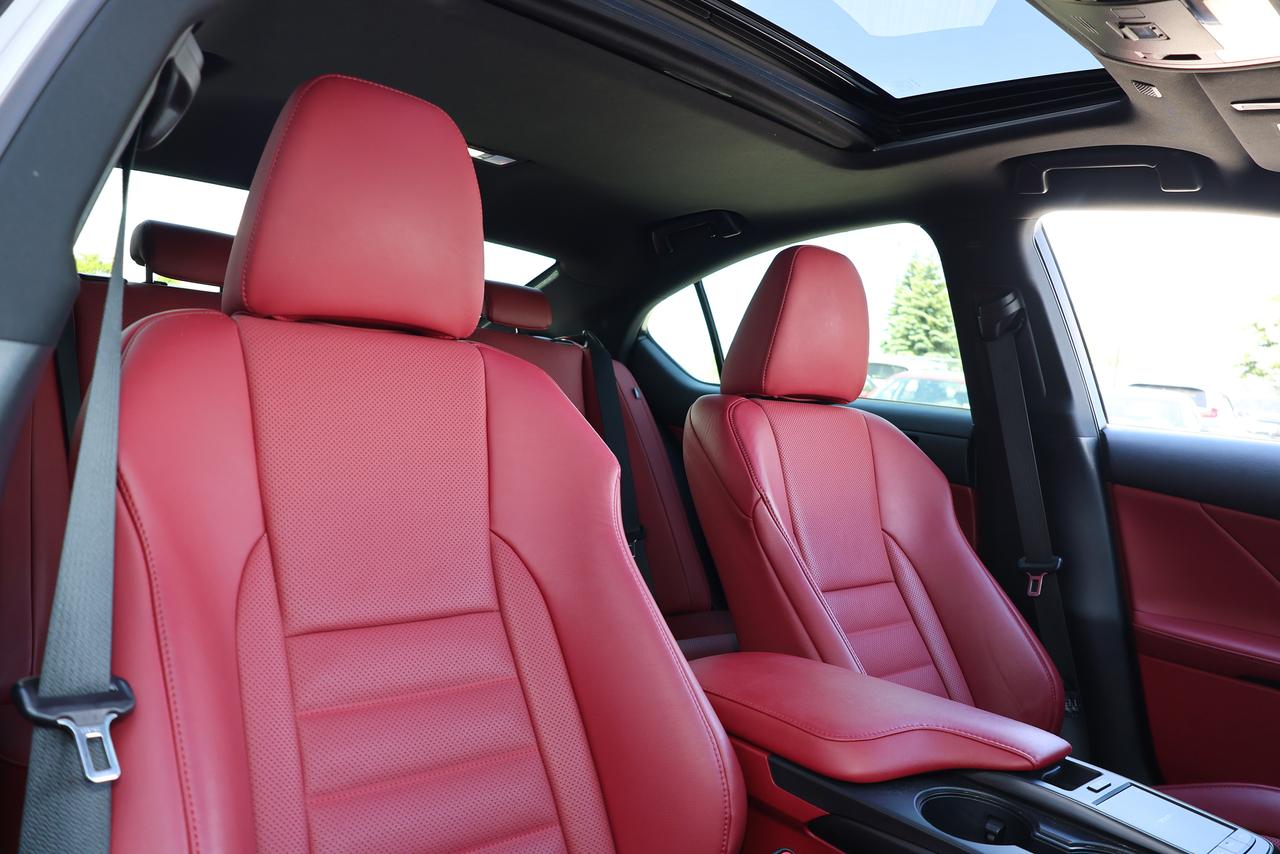 2021 Lexus IS IS300 AWD - F SPORT|SUNROOF|BLINDSPOT|LANEKEEP Photo