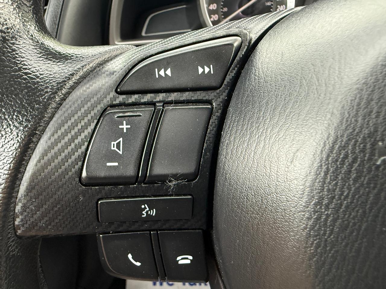 2014 Mazda MAZDA3 GX-SKY,6 SPD..MANUAL SPORT,LOW KM'S CERTIFIED ! Photo