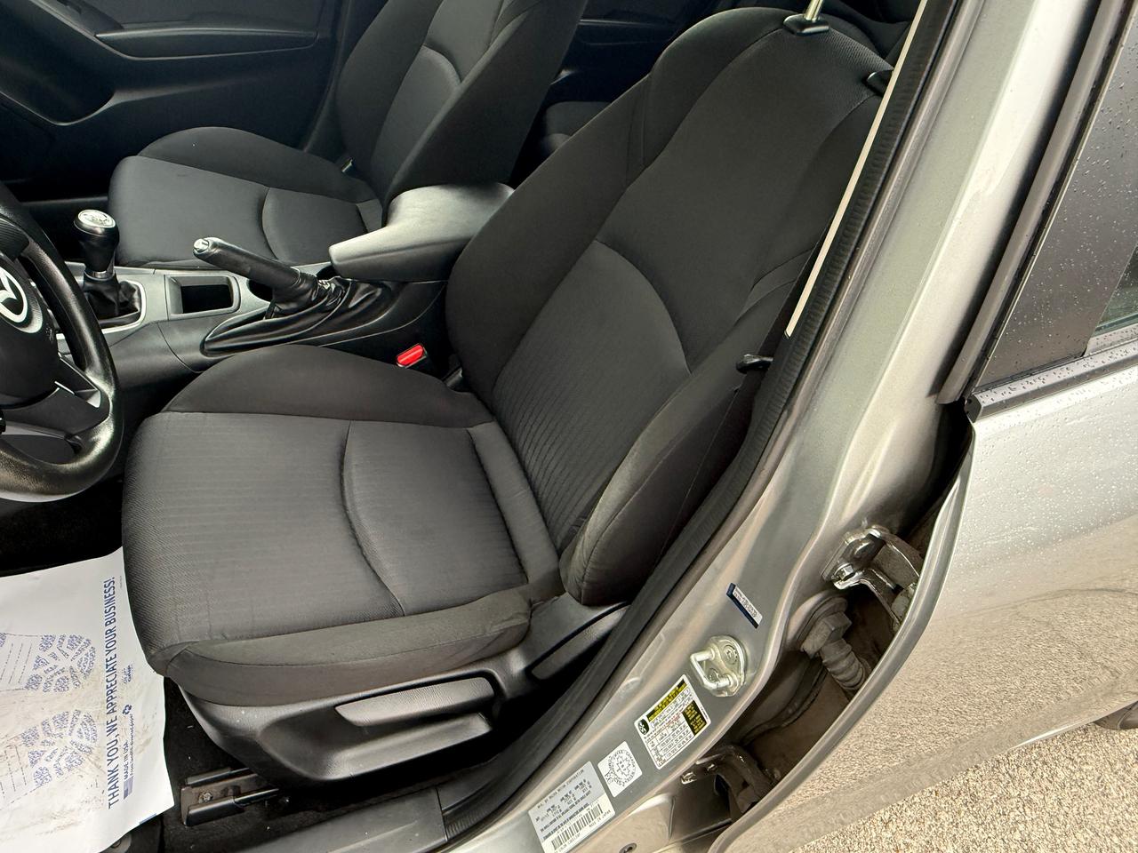 2014 Mazda MAZDA3 GX-SKY,6 SPD..MANUAL SPORT,LOW KM'S CERTIFIED ! Photo
