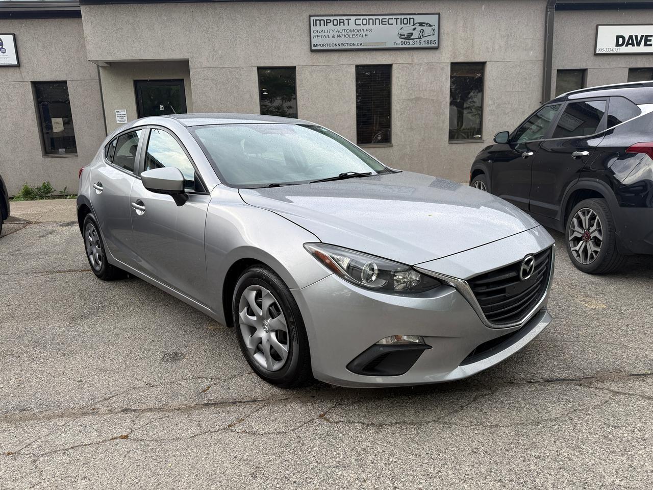 2014 Mazda MAZDA3 GX-SKY,6 SPD..MANUAL SPORT,LOW KM'S CERTIFIED ! Photo2