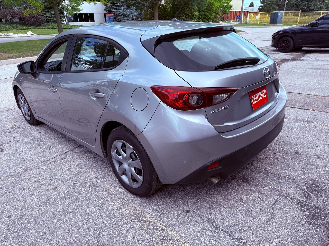 2014 Mazda MAZDA3 GX-SKY,6 SPD..MANUAL SPORT,LOW KM'S CERTIFIED ! Photo