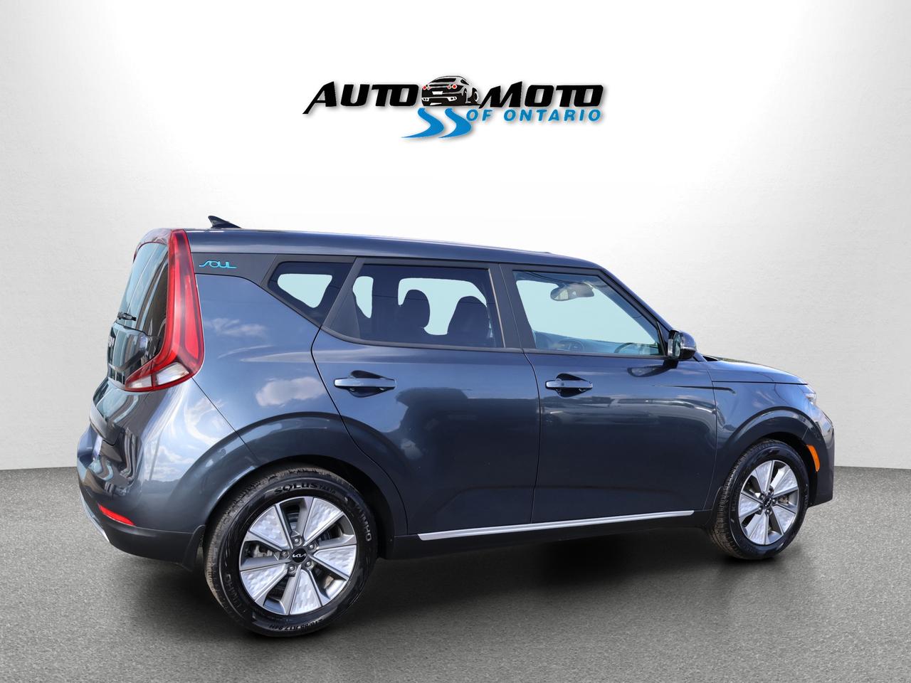 2022 Kia Soul EV LIMITED CERTIFIED *1 OWNER*ACCIDENT FREE*KIA MAINTAIN* CAMERA NAV BLUETOOTH LEATHER HEATED SEATS SUNROOF CRUISE ALLOYS Photo