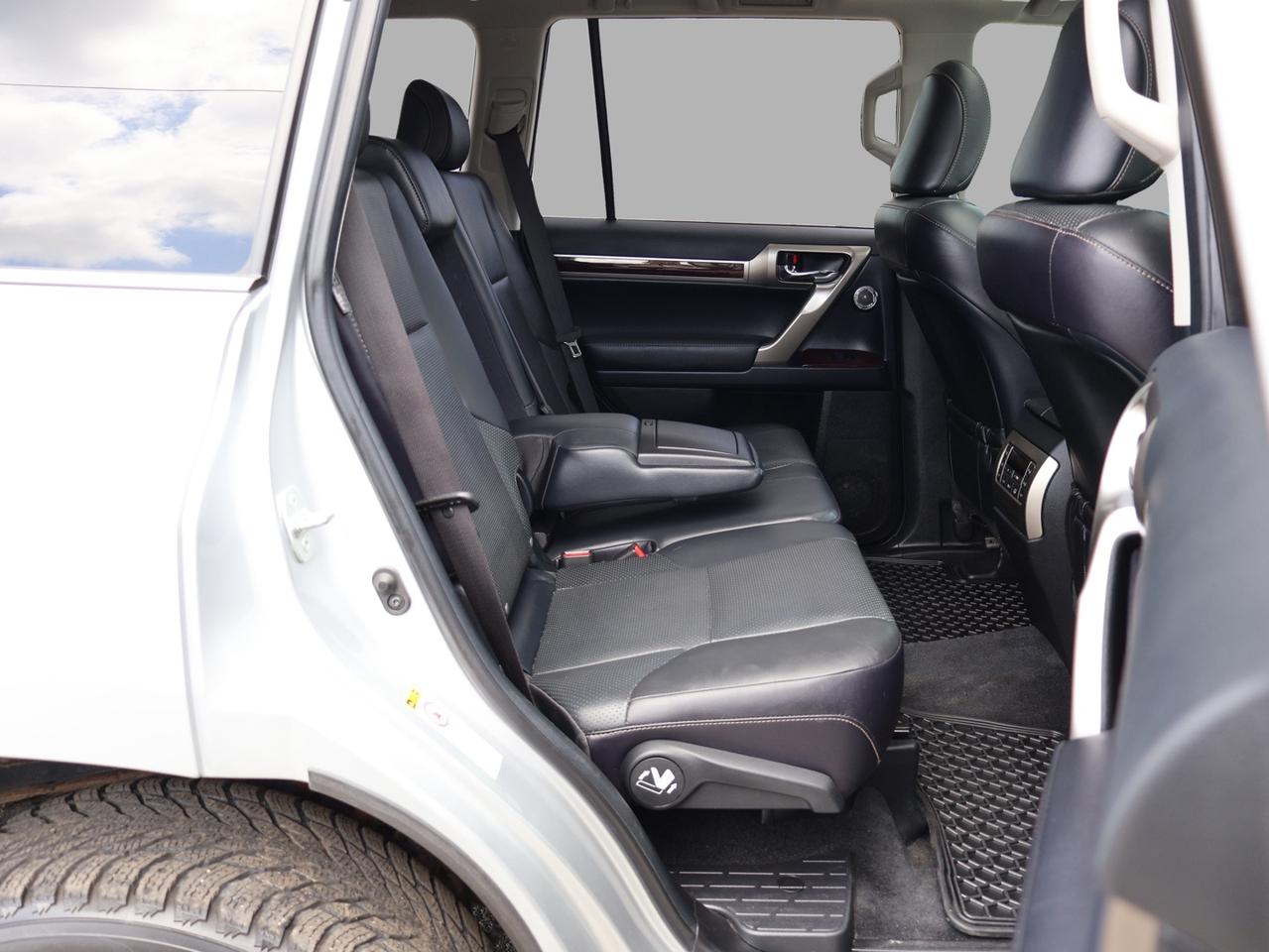 2018 Lexus GX 460 LUXURY AWD CERTIFIED *ACCIDENT FREE*7 SEATS* CAMERA NAV BLUETOOTH LEATHER HEATED SEATS SUNROOF CRUISE ALLOYS Photo