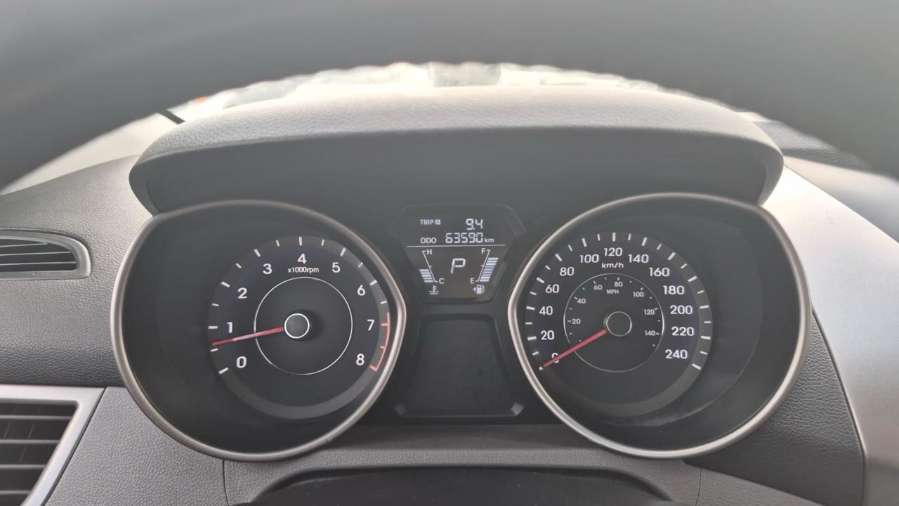 2011 Hyundai Elantra L, ONLY 63KMS, WELL MAINTAINED, CERTIFIED Photo