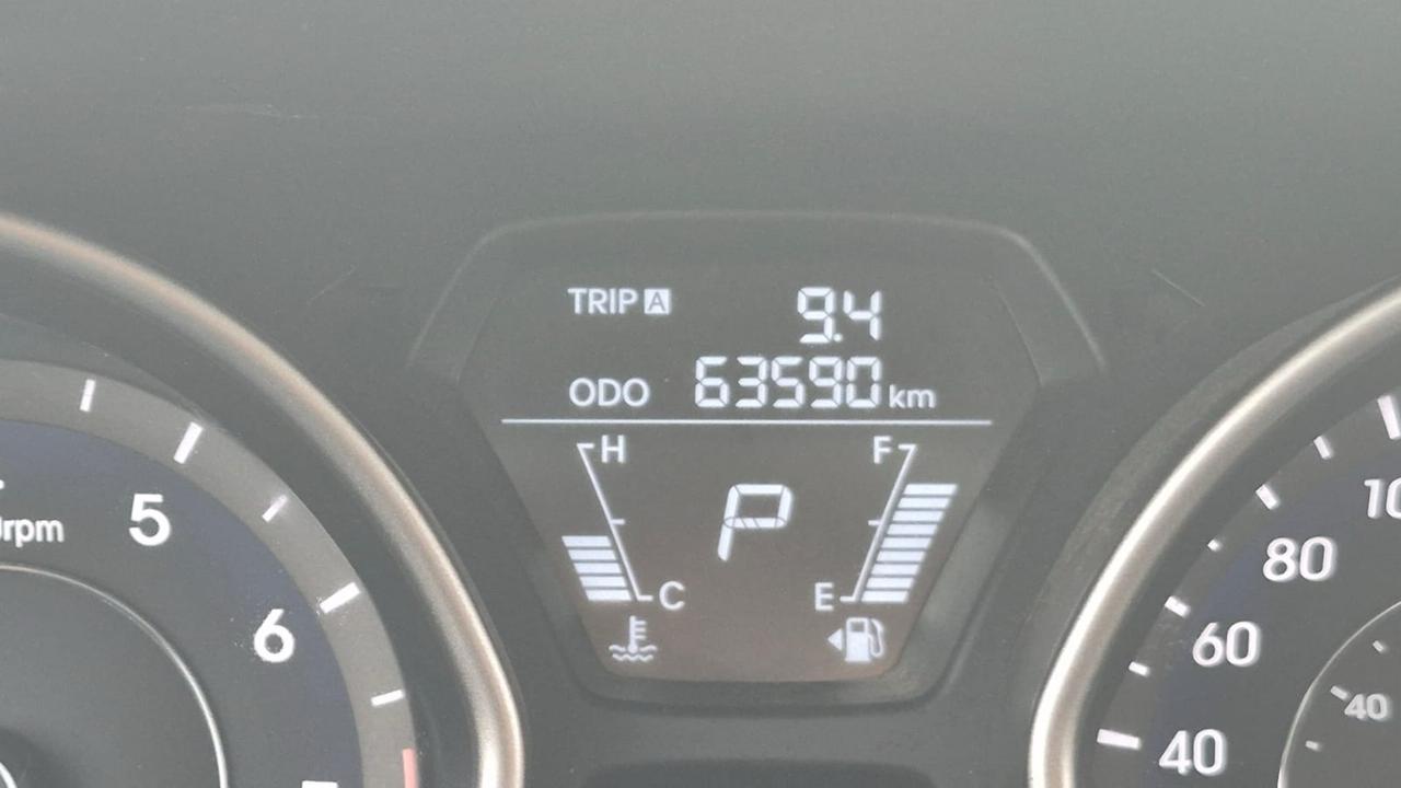 2011 Hyundai Elantra L, ONLY 63KMS, WELL MAINTAINED, CERTIFIED Photo