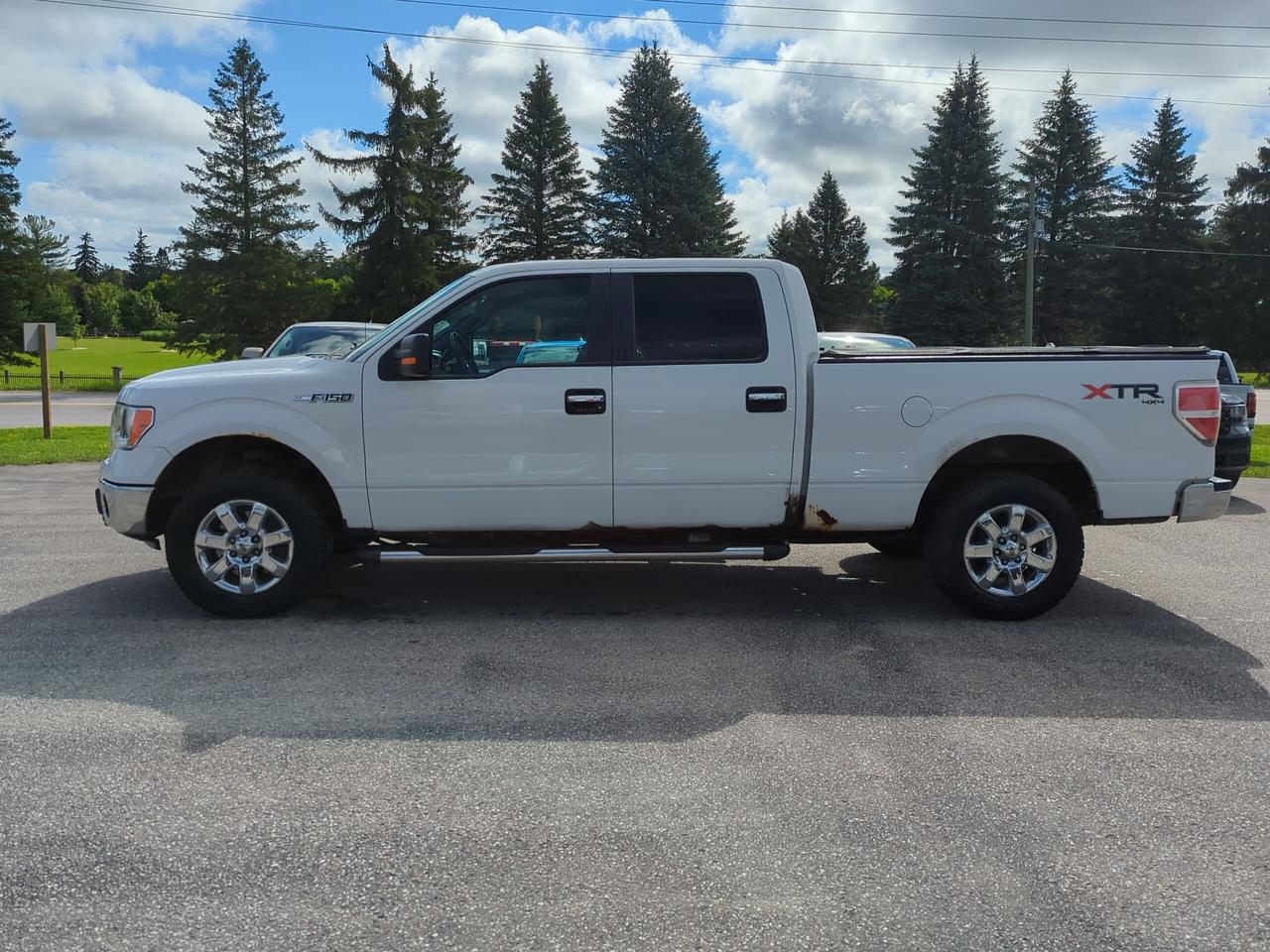 2014 Ford F-150 XLT 4WD SuperCrew 6.5' Box Photo2