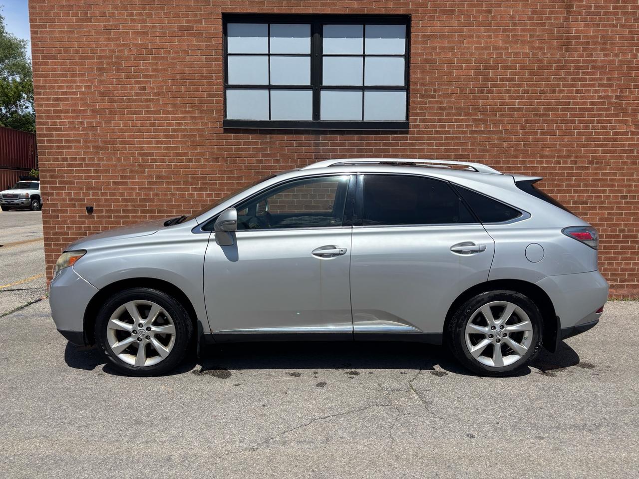 2010 Lexus RX 350 Navigation, DVD, AWD Photo