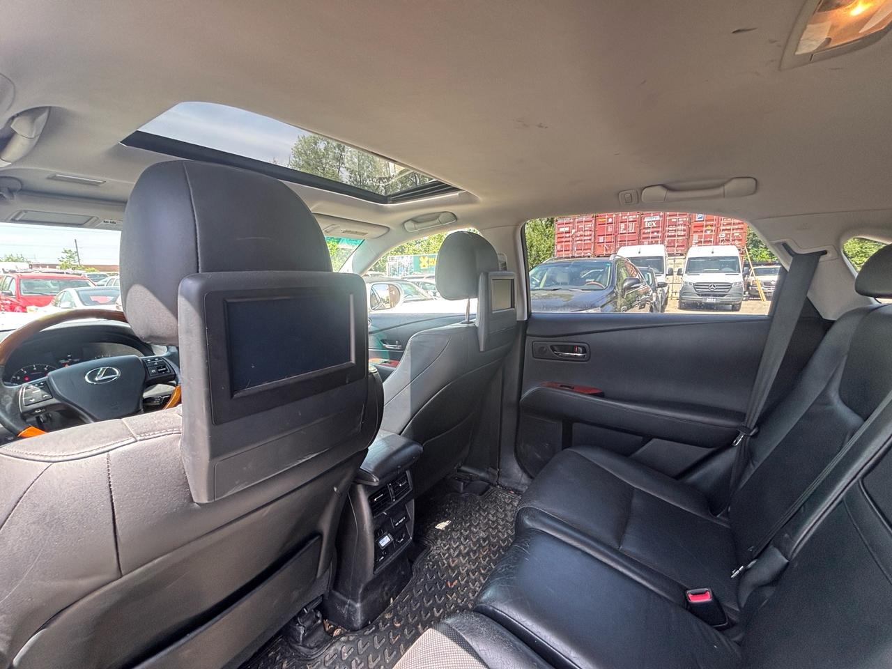 2010 Lexus RX 350 Navigation, DVD, AWD Photo