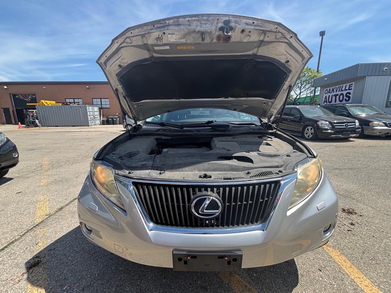 2010 Lexus RX 350 Navigation, DVD, AWD Photo