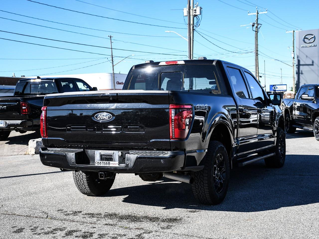 2024 Ford F-150 XLT 4WD SuperCrew 5.5' Box Photo3