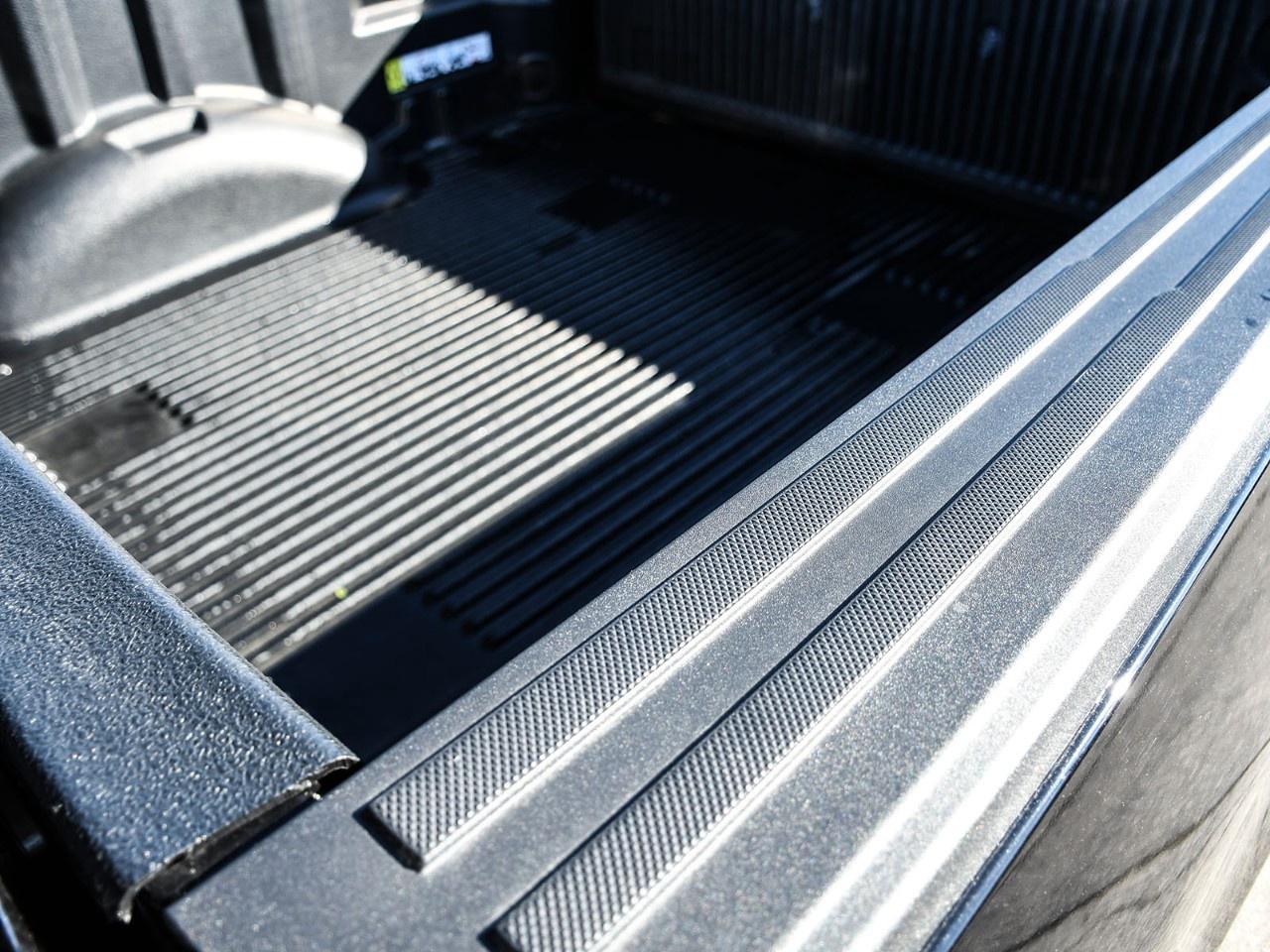 2024 Ford F-150 XLT 4WD SuperCrew 5.5' Box Photo