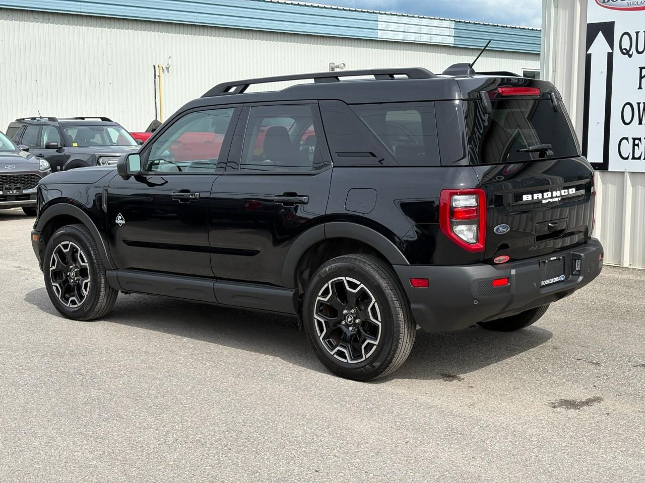 2025 Ford Bronco Sport Outer Banks 4x4 Photo