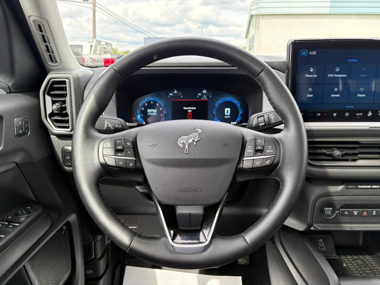 2025 Ford Bronco Sport Outer Banks 4x4 Photo