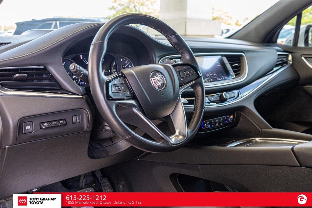 2024 Buick Enclave Avenir Photo