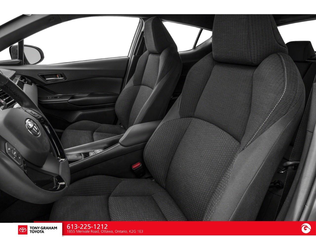 2018 Toyota C-HR XLE Photo