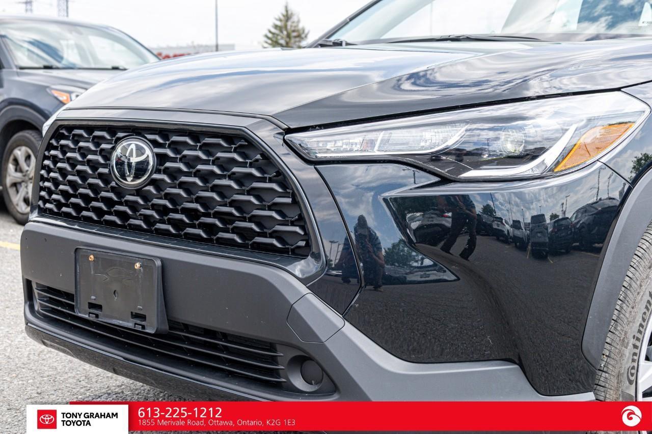 2025 Toyota Corolla Cross L Photo