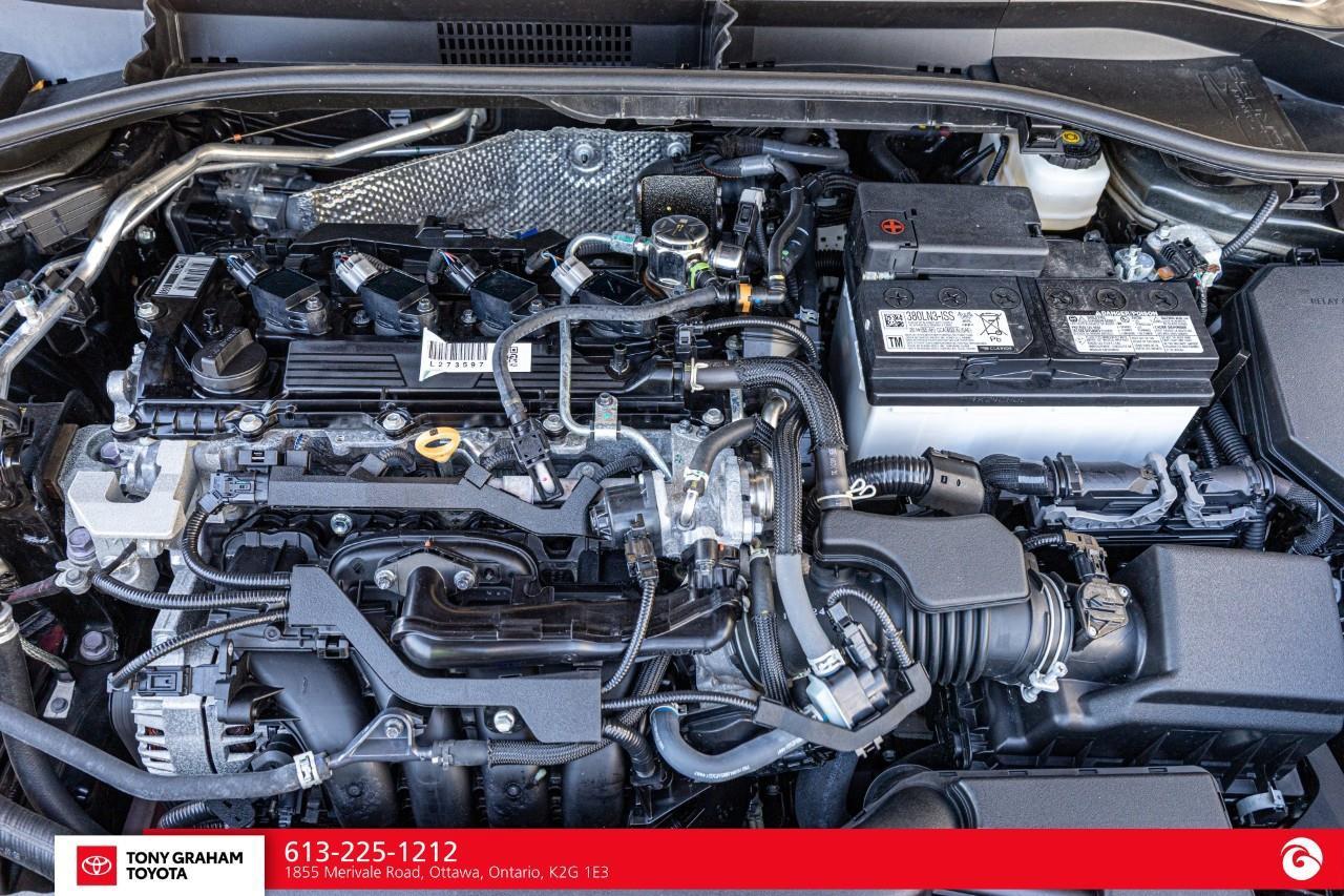 2025 Toyota Corolla Cross L Photo