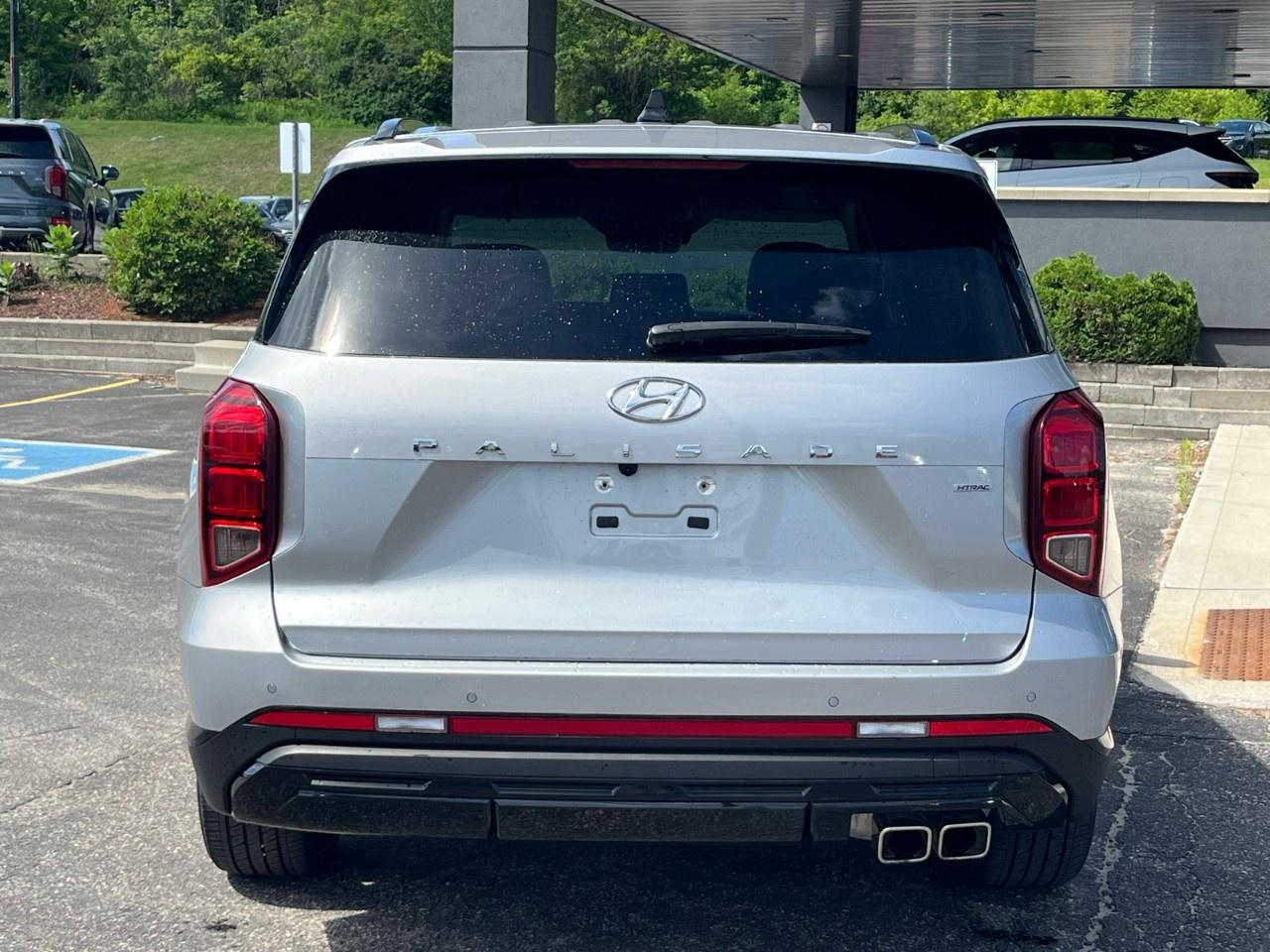 2024 Hyundai PALISADE Urban 8-Passenger AWD Photo
