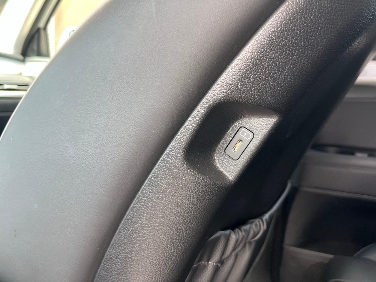 2024 Hyundai PALISADE Urban 8-Passenger AWD Photo