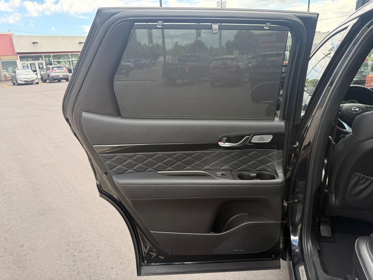 2020 Hyundai PALISADE Ultimate 7 Passenger Photo