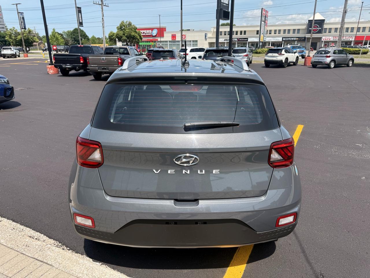 2025 Hyundai Venue PREFERRED Photo