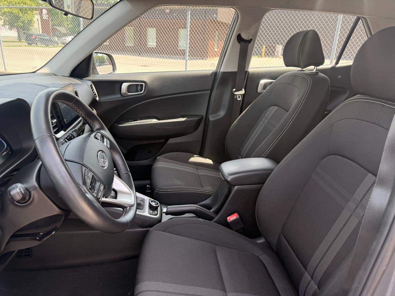 2025 Hyundai Venue PREFERRED Photo